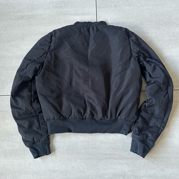 Beautiful Alo puff zip up jacket! - Picture 3 of 3